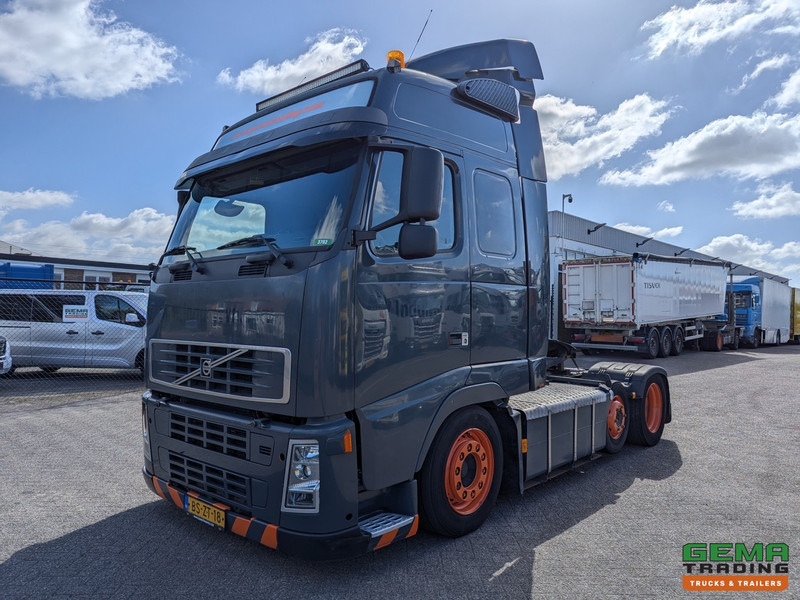 Volvo FH400 6x2 Globetrotter XL Euro5 - XLOW/Mega - Dubbele Tanks - Hefschotel - 08/2025APK - Cabeza tractora: foto 1 Volvo FH400 6x2 Globetrotter XL Euro5 - XLOW/Mega - Dubbele Tanks - Hefschotel - 08/2025APK - Cabeza tractora: foto 1