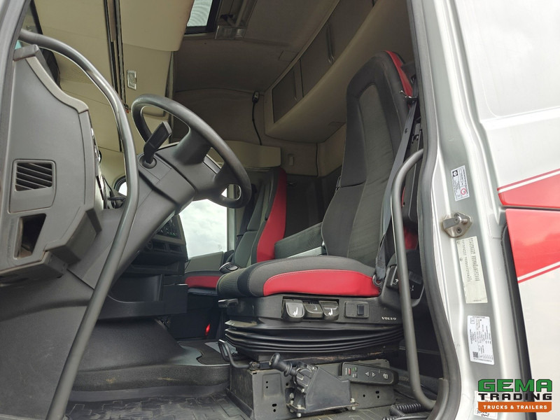 Volvo FH460 4x2 Globetrotter Euro6 - KiepHydrauliek - Dubbele Tanks - SMARTTacho V2 - 03/2026 APK - Cabeza tractora: foto 5 Volvo FH460 4x2 Globetrotter Euro6 - KiepHydrauliek - Dubbele Tanks - SMARTTacho V2 - 03/2026 APK - Cabeza tractora: foto 5