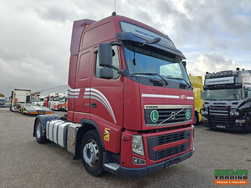 Volvo FH460 4x2 Globetrotter XL Euro5 - Handgeschakeld - Dubbele tanks - Cabeza tractora: foto 2 Volvo FH460 4x2 Globetrotter XL Euro5 - Handgeschakeld - Dubbele tanks - Cabeza tractora: foto 2