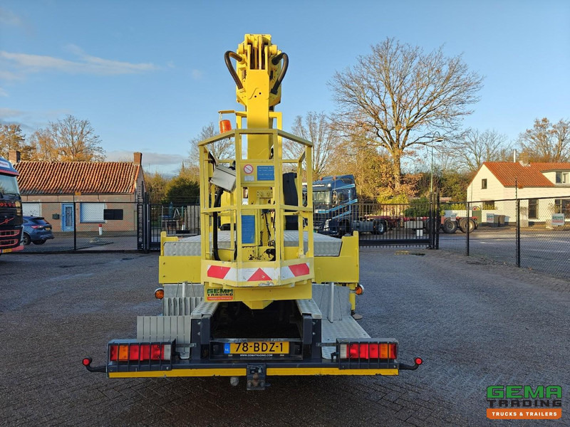 Camión DAF LF 180 FA 4x2 Dagcab Euro6A - T225 Ruthman - Hoogwerker- 101.534km - 04/2026 APK: foto 8 Camión DAF LF 180 FA 4x2 Dagcab Euro6A - T225 Ruthman - Hoogwerker- 101.534km - 04/2026 APK: foto 8