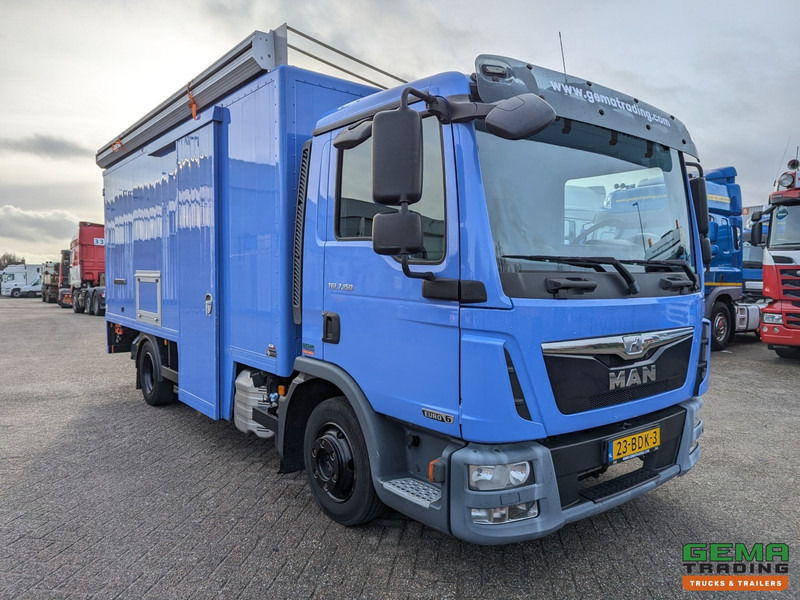 Leasing de MAN TGL 7.150 4x2 Dagcabine Euro6 - Camper/Kart/Motor/ Mobiele Werkplaats - Laadklep 750KG - Zonnepaneel MAN TGL 7.150 4x2 Dagcabine Euro6 - Camper/Kart/Motor/ Mobiele Werkplaats - Laadklep 750KG - Zonnepaneel: foto 15