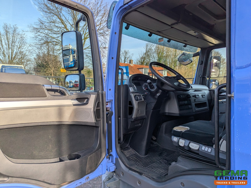 Leasing de MAN TGL 7.150 4x2 Dagcabine Euro6 - Camper/Kart/Motor/ Mobiele Werkplaats - Laadklep 750KG - Zonnepaneel MAN TGL 7.150 4x2 Dagcabine Euro6 - Camper/Kart/Motor/ Mobiele Werkplaats - Laadklep 750KG - Zonnepaneel: foto 11