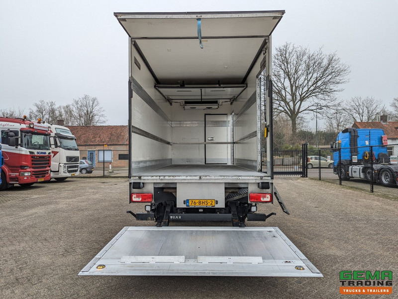 DAF FAN CF280 6x2/4 DayCab Euro6 - Koel-VriesBak 7.9m + Carrier Supra 1150MT + Laadklep 2000kg - 10/2025APK - Camión frigorífico: foto 5 DAF FAN CF280 6x2/4 DayCab Euro6 - Koel-VriesBak 7.9m + Carrier Supra 1150MT + Laadklep 2000kg - 10/2025APK - Camión frigorífico: foto 5