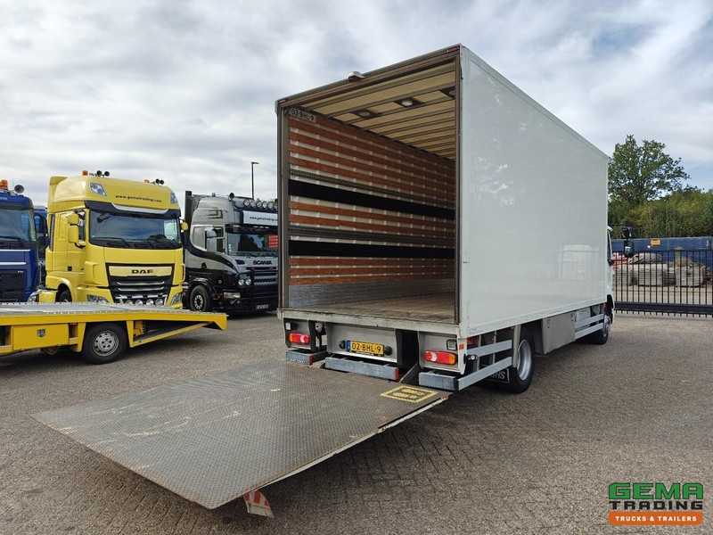 DAF LF 250 FA 4x2 Dagcab Euro6 - GeslotenBak 6.0m + Laadklep 2500KG - Navi - Standkachel - Bak NieuwGespoten - Camión caja cerrada: foto 2 DAF LF 250 FA 4x2 Dagcab Euro6 - GeslotenBak 6.0m + Laadklep 2500KG - Navi - Standkachel - Bak NieuwGespoten - Camión caja cerrada: foto 2