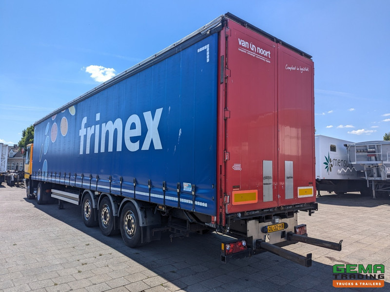 Merker M300-01-OY 3-Assen SAF - Lift as - Schuifzeilen/dak - Rongen/Rongpotten - Kooiaap aansluiting - 6600KG - Semirremolque lona: foto 4 Merker M300-01-OY 3-Assen SAF - Lift as - Schuifzeilen/dak - Rongen/Rongpotten - Kooiaap aansluiting - 6600KG - Semirremolque lona: foto 4
