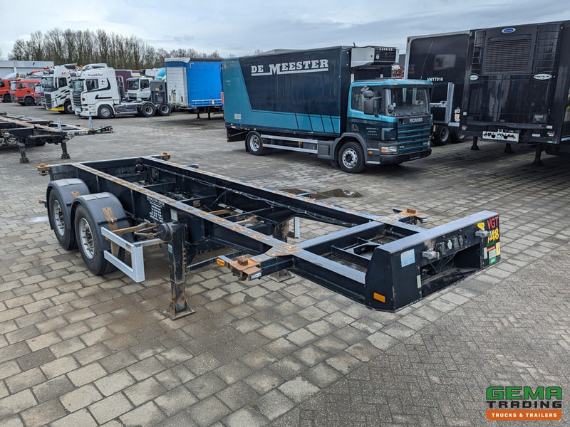 Renders EURO 700 2-Assen MB - Schijfremmen - 20FT Aansluiting - Luchtvering - 2960KG - TOP! - Semirremolque portacontenedore/ Intercambiable: foto 4 Renders EURO 700 2-Assen MB - Schijfremmen - 20FT Aansluiting - Luchtvering - 2960KG - TOP! - Semirremolque portacontenedore/ Intercambiable: foto 4