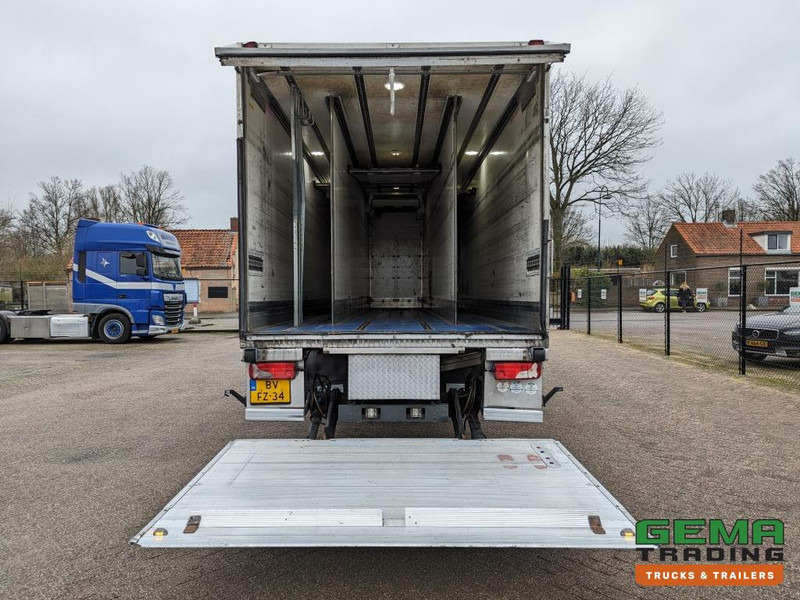 Scania P230 4x2 Daycab Euro4 KoelVriesBak 8.2m - Carrier Supra 950Mt + Laadklep 2000kg - Camión frigorífico: foto 5 Scania P230 4x2 Daycab Euro4 KoelVriesBak 8.2m - Carrier Supra 950Mt + Laadklep 2000kg - Camión frigorífico: foto 5