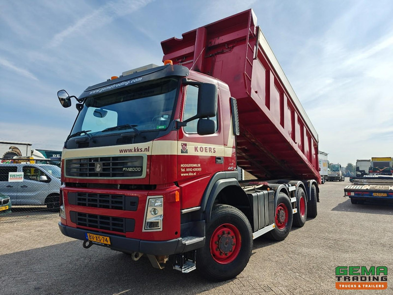 Terberg FM2000-T 8x8/6 Dagcab Euro5 - Kipper 20m³ - Milieu Kleppen - NaafReductie- LuchtGeveerd - 07/2026 APK - Camión volquete: foto 1 Terberg FM2000-T 8x8/6 Dagcab Euro5 - Kipper 20m³ - Milieu Kleppen - NaafReductie- LuchtGeveerd - 07/2026 APK - Camión volquete: foto 1