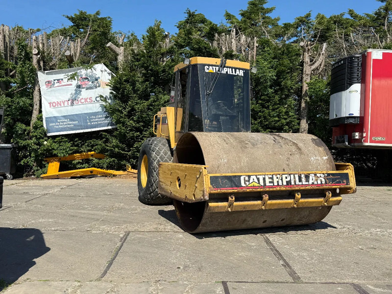 Caterpillar CS 563 Roller with vibration - Rodillo: foto 1 Caterpillar CS 563 Roller with vibration - Rodillo: foto 1