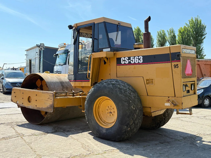 Caterpillar CS 563 Roller with vibration - Rodillo: foto 3 Caterpillar CS 563 Roller with vibration - Rodillo: foto 3
