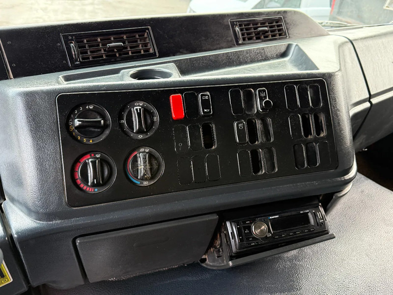 Camión volquete Mercedes-Benz Actros 4140 V6 8X4 Tipper Spring/Spring Man. Gear*TOP CONDITION*: foto 16 Camión volquete Mercedes-Benz Actros 4140 V6 8X4 Tipper Spring/Spring Man. Gear*TOP CONDITION*: foto 16