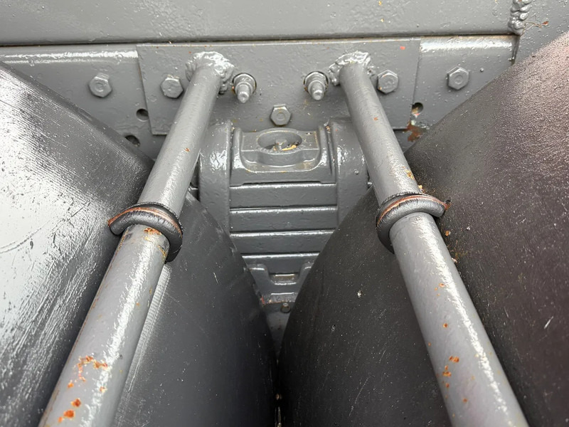 Camión volquete Mercedes-Benz Actros 4140 V6 8X4 Tipper Spring/Spring Man. Gear*TOP CONDITION*: foto 6 Camión volquete Mercedes-Benz Actros 4140 V6 8X4 Tipper Spring/Spring Man. Gear*TOP CONDITION*: foto 6