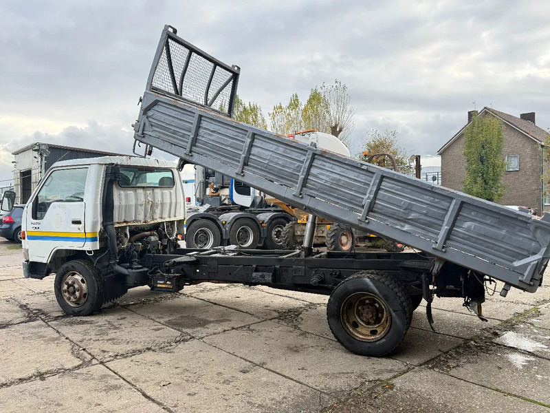 Toyota DYNA 400 4X2 Tipper Spring/Spring Manual Gearbox 7.5T - Camión volquete: foto 3 Toyota DYNA 400 4X2 Tipper Spring/Spring Manual Gearbox 7.5T - Camión volquete: foto 3