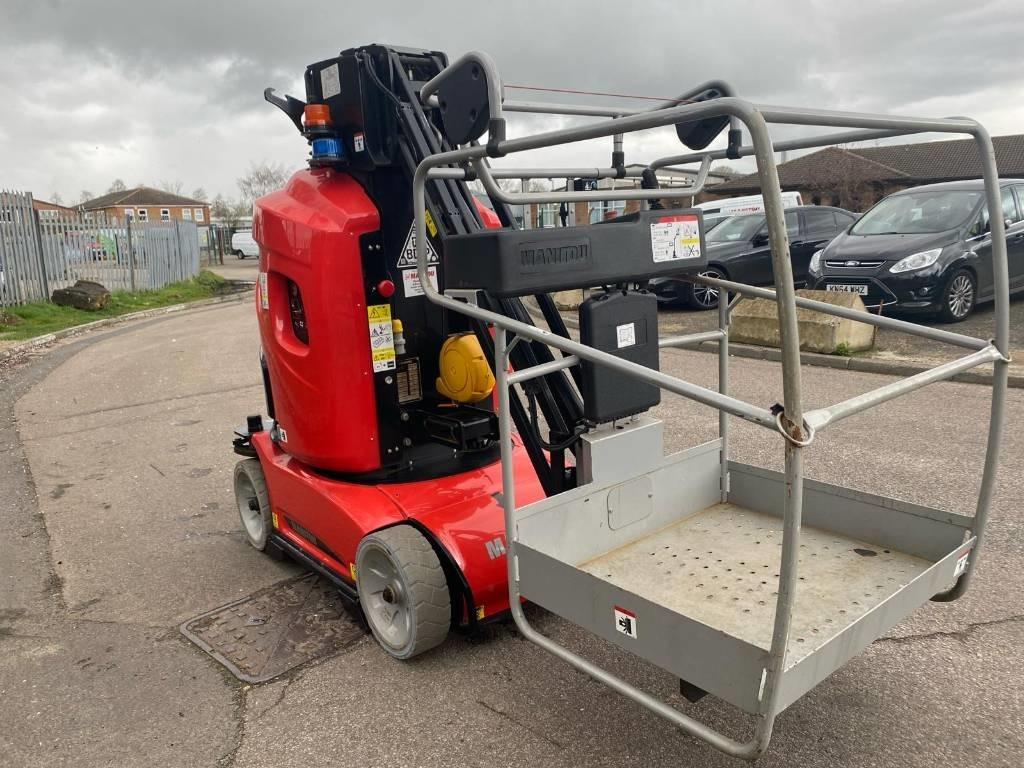 Manitou 100 VJR - Plataforma de mástil vertical: foto 4 Manitou 100 VJR - Plataforma de mástil vertical: foto 4