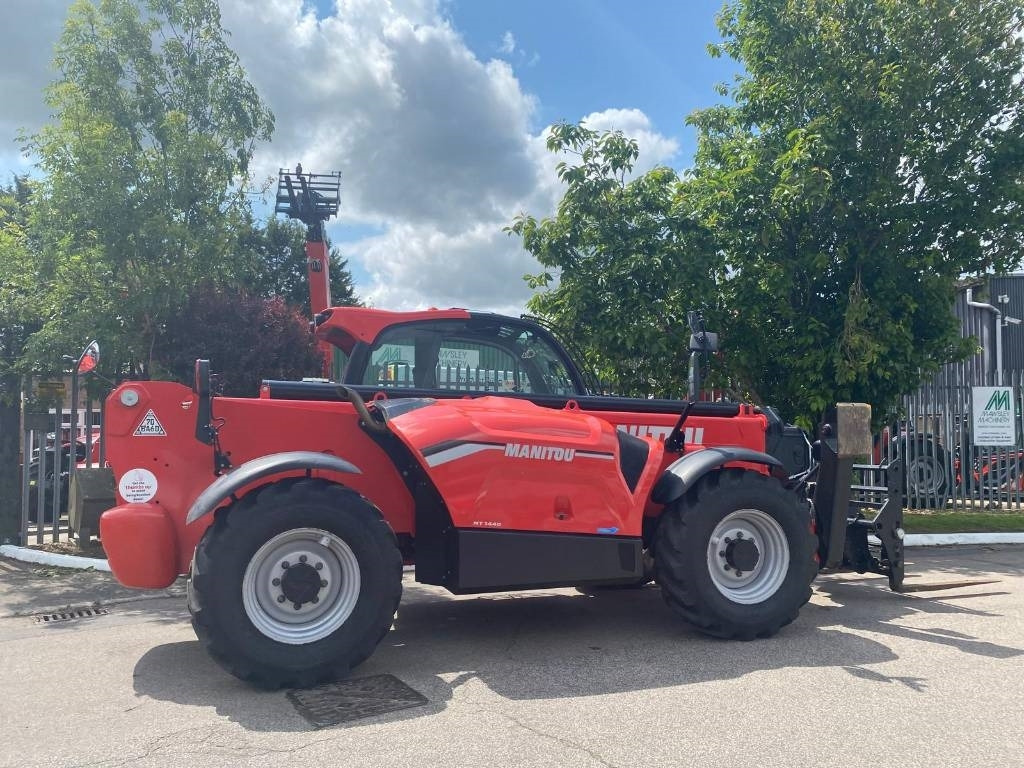 Manitou MT 1440 - Manipulador telescópico: foto 1 Manitou MT 1440 - Manipulador telescópico: foto 1