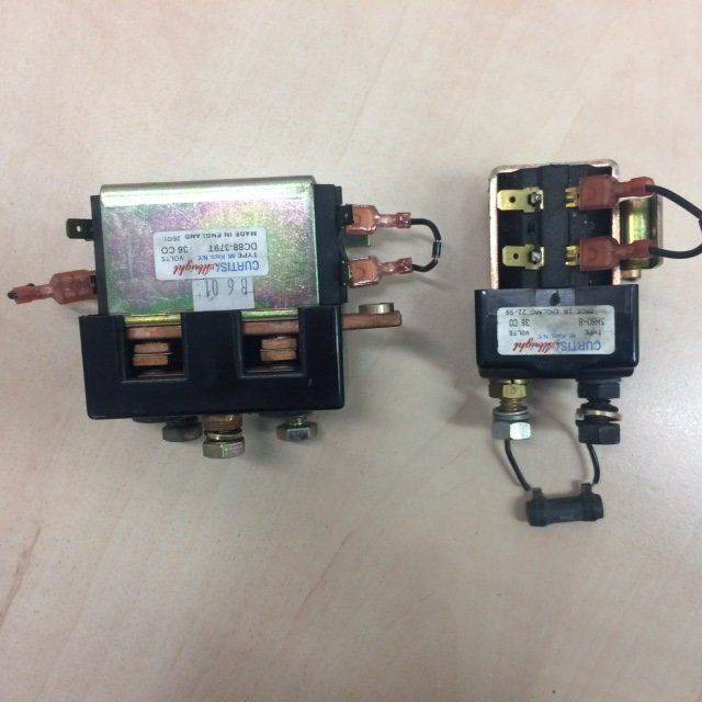 2X Contactors for Scrubber vacuum cleaner Nilfisk BR 850 - Sistema eléctrico para Maquinaria de limpieza: foto 3 2X Contactors for Scrubber vacuum cleaner Nilfisk BR 850 - Sistema eléctrico para Maquinaria de limpieza: foto 3
