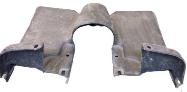 Cover for Komatsu - Carrocería y exterior para Equipo de manutención: foto 4 Cover for Komatsu - Carrocería y exterior para Equipo de manutención: foto 4