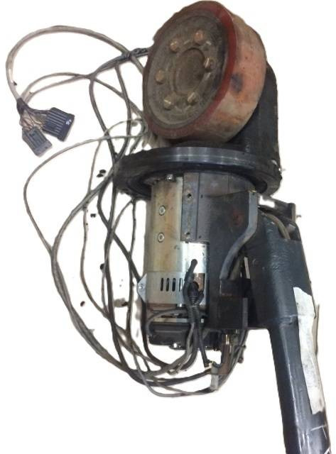 Drive Unit for Komatsu - Motor y piezas para Equipo de manutención: foto 1 Drive Unit for Komatsu - Motor y piezas para Equipo de manutención: foto 1