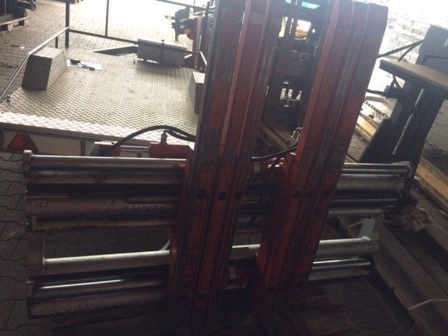 Dürwen Triple pallet Handler with separate side shift - Horquillas para Equipo de manutención: foto 1 Dürwen Triple pallet Handler with separate side shift - Horquillas para Equipo de manutención: foto 1
