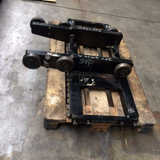 Fork carriage 1190 mm for CAT. - Implemento: foto 5 Fork carriage 1190 mm for CAT. - Implemento: foto 5