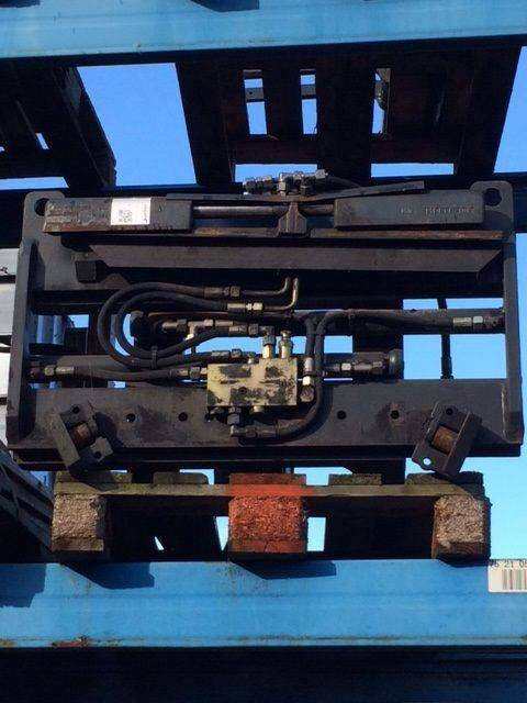 Kaup Fork Clamp with sideshift - Pinza: foto 2 Kaup Fork Clamp with sideshift - Pinza: foto 2