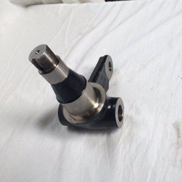 Knuckle, R.H. for Caterpillar - Mangueta para Equipo de manutención: foto 2 Knuckle, R.H. for Caterpillar - Mangueta para Equipo de manutención: foto 2