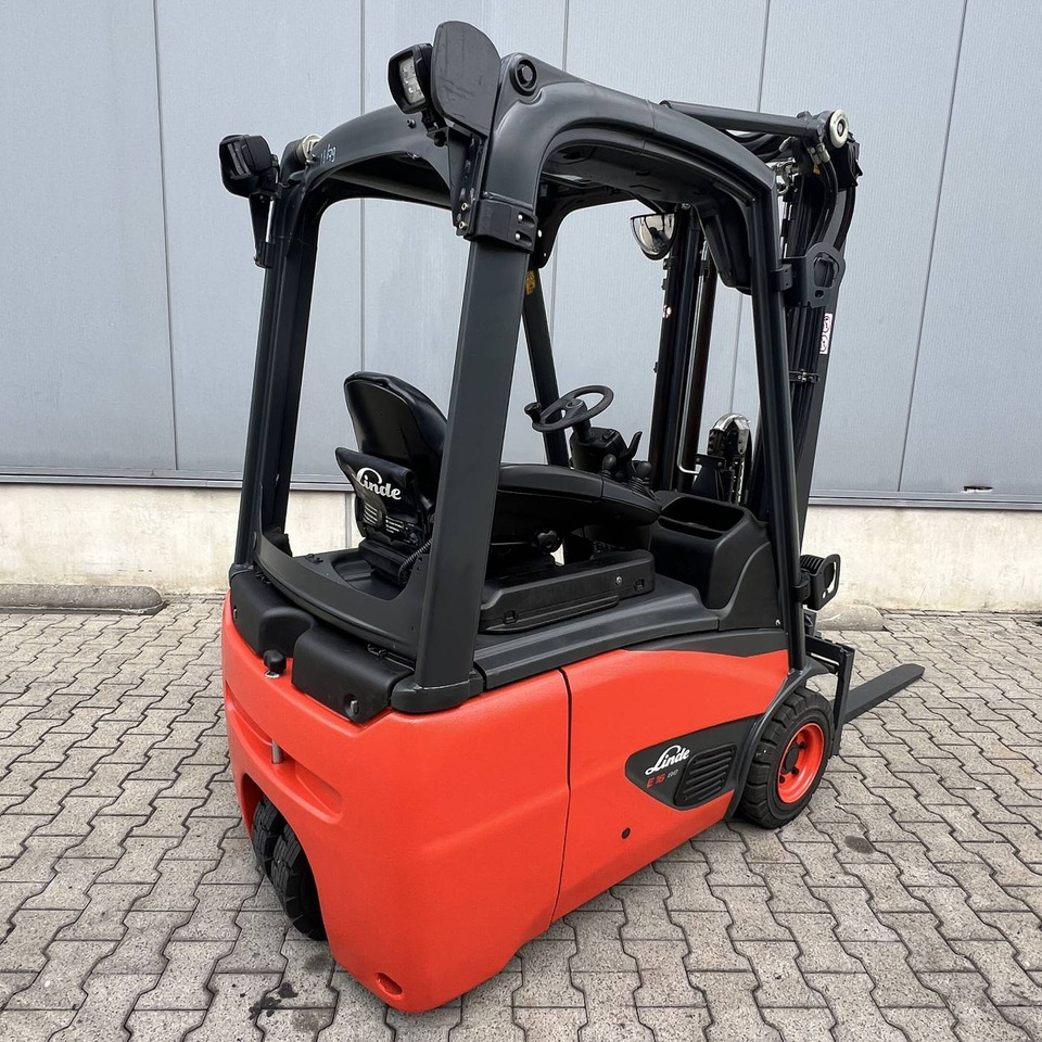 Linde E16C (386-02) EVO - Carretilla elevadora eléctrica: foto 1 Linde E16C (386-02) EVO - Carretilla elevadora eléctrica: foto 1