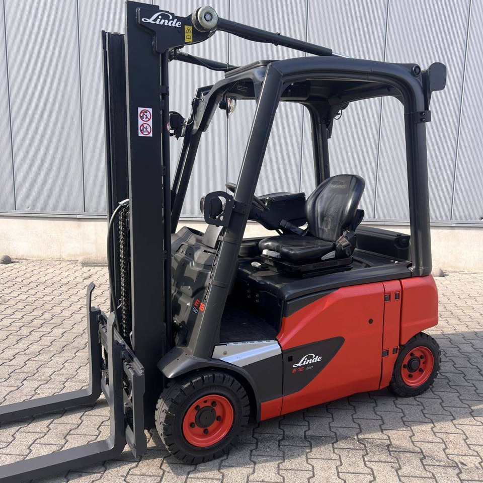 Linde E16P (386-02) EVO - Carretilla elevadora eléctrica: foto 1 Linde E16P (386-02) EVO - Carretilla elevadora eléctrica: foto 1