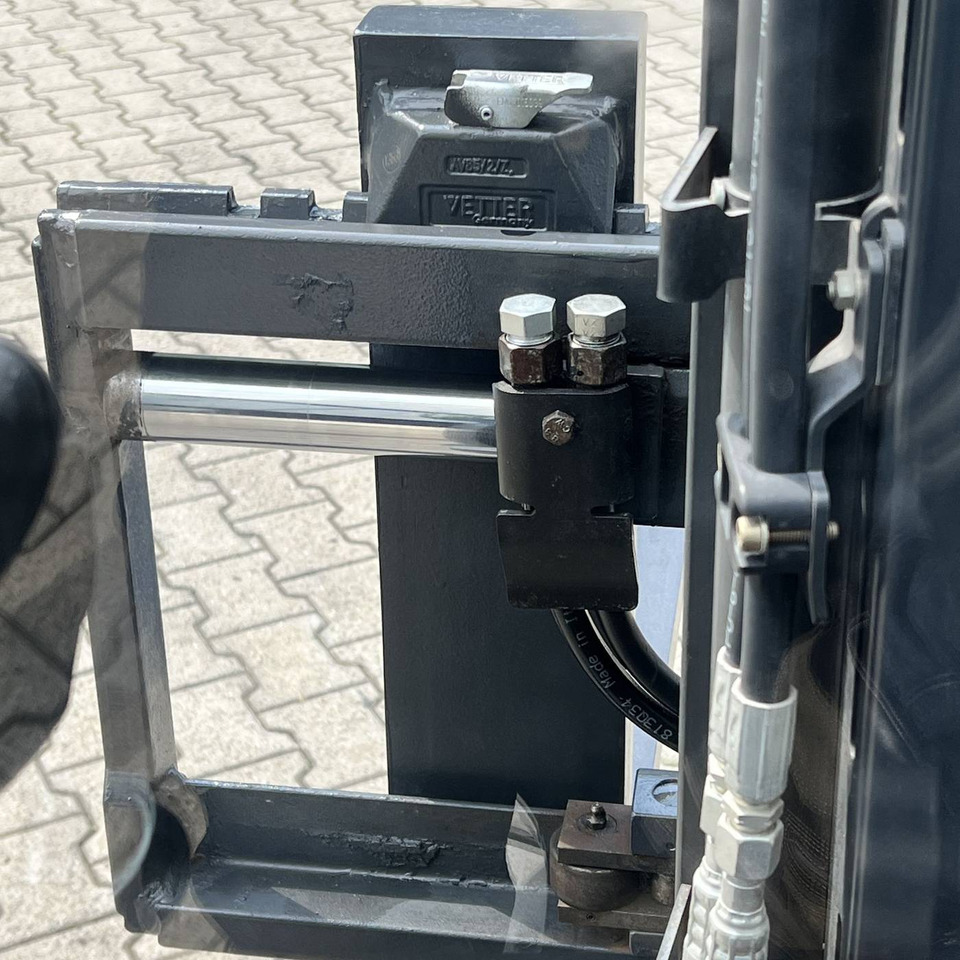 Carretilla elevadora eléctrica Linde E25L (387): foto 16