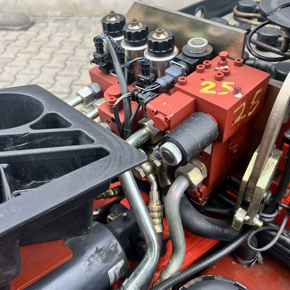 Carretilla elevadora eléctrica Linde E25S (336-03): foto 12