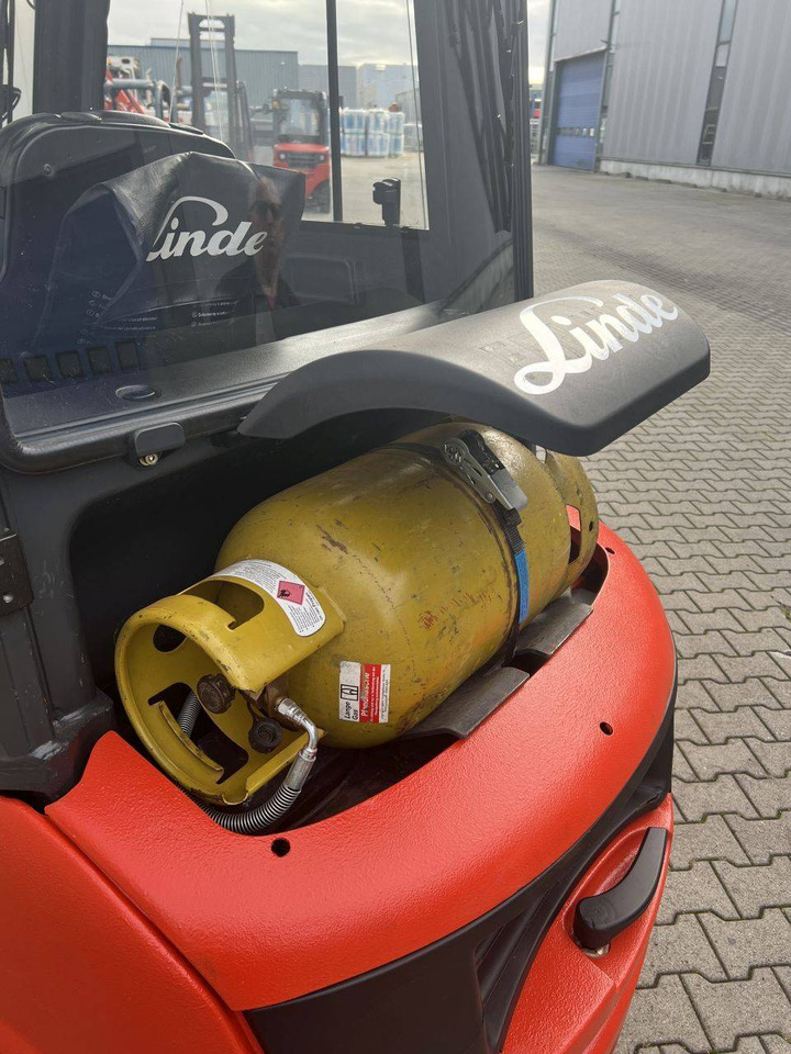Linde H20T-01 (391) EVO - Carretilla elevadora de gas: foto 5 Linde H20T-01 (391) EVO - Carretilla elevadora de gas: foto 5