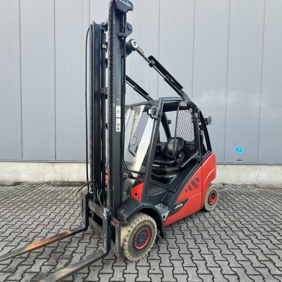 Linde H25T-02 (393) EVO - Carretilla elevadora de gas: foto 1 Linde H25T-02 (393) EVO - Carretilla elevadora de gas: foto 1
