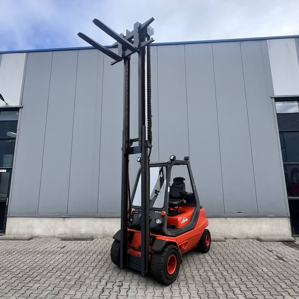 Linde H30D-02 (351) - Carretilla elevadora diésel: foto 5 Linde H30D-02 (351) - Carretilla elevadora diésel: foto 5
