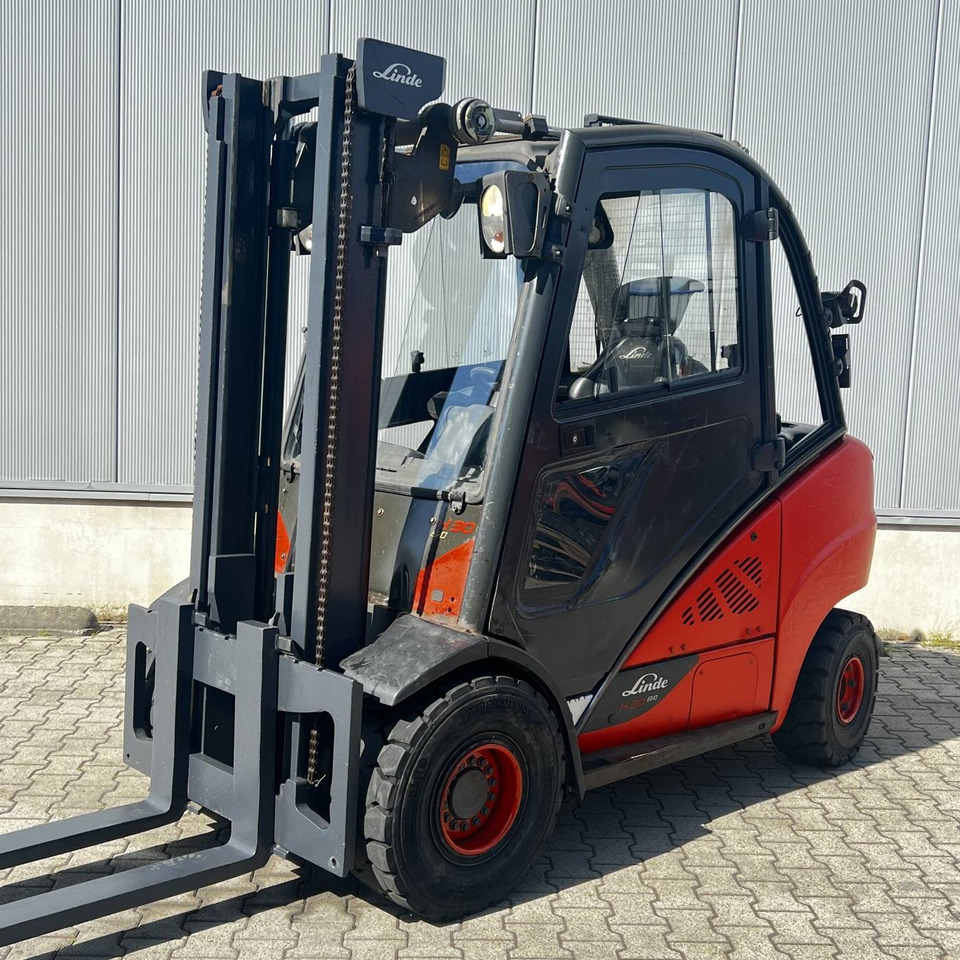 Linde H30D-02 (393) EVO - Carretilla elevadora diésel: foto 1 Linde H30D-02 (393) EVO - Carretilla elevadora diésel: foto 1