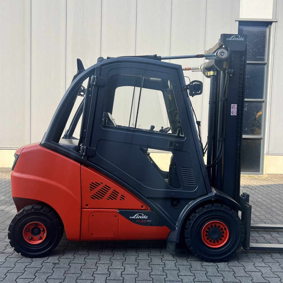 Linde H35D (393) EVO - Carretilla elevadora diésel: foto 2 Linde H35D (393) EVO - Carretilla elevadora diésel: foto 2