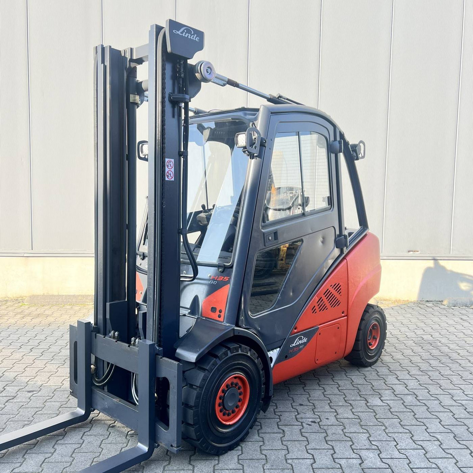 Linde H35D (393) EVO - Carretilla elevadora diésel: foto 1 Linde H35D (393) EVO - Carretilla elevadora diésel: foto 1