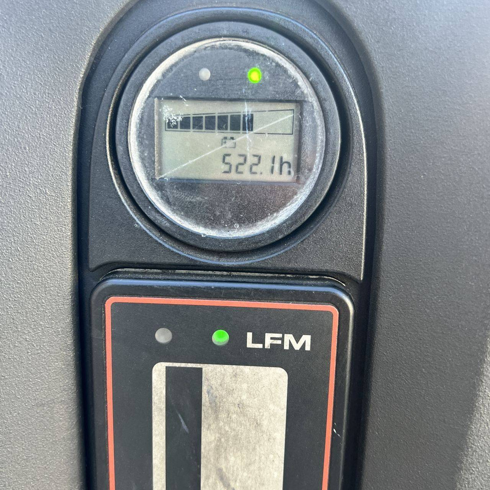 Linde L12 (1172) - Apilador: foto 5 Linde L12 (1172) - Apilador: foto 5