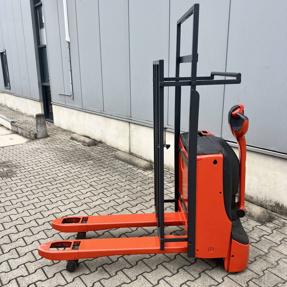 Linde T16 (1152) - Transpaleta: foto 3 Linde T16 (1152) - Transpaleta: foto 3