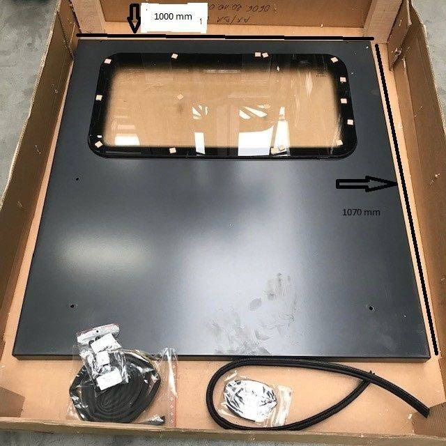 Roof panel for Komatsu - Ventana y piezas para Equipo de manutención: foto 2 Roof panel for Komatsu - Ventana y piezas para Equipo de manutención: foto 2