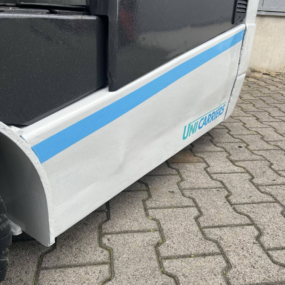 Carretilla elevadora eléctrica Unicarriers ET16 (AG1N12L16Q): foto 18