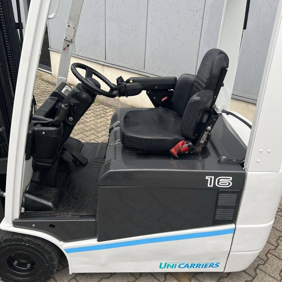Carretilla elevadora eléctrica Unicarriers ET16 (AG1N12L16Q): foto 8