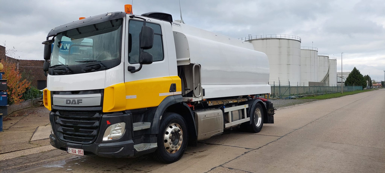 DAF CF400 - Camión cisterna: foto 1 DAF CF400 - Camión cisterna: foto 1