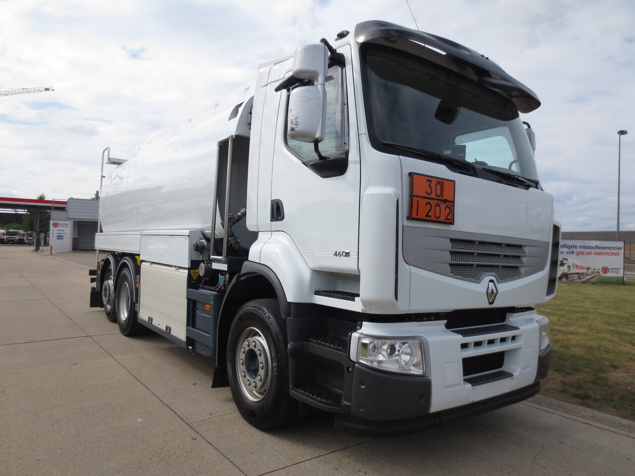 Camión cisterna Renault Lander: foto 8 Camión cisterna Renault Lander: foto 8