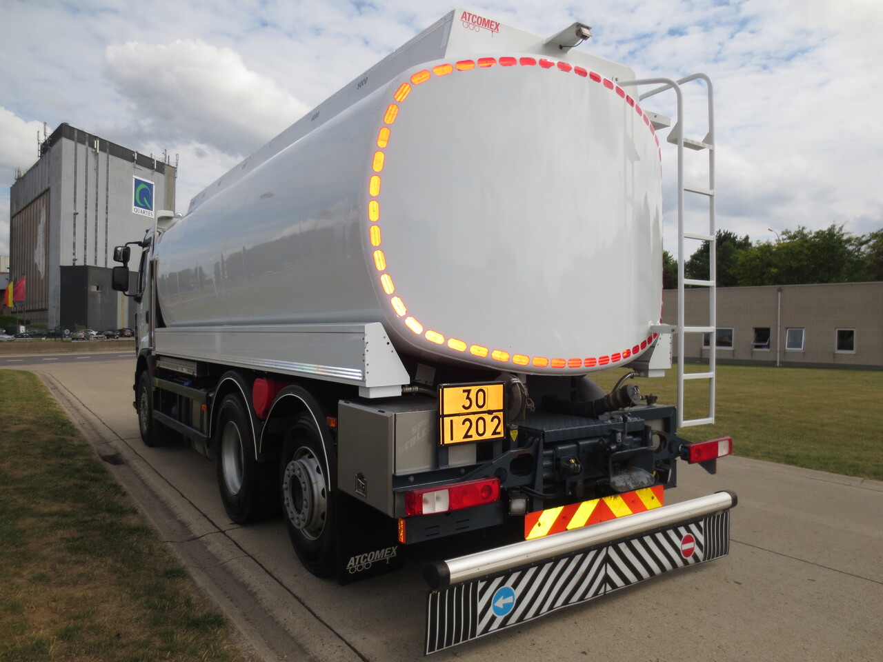 Camión cisterna Renault Lander: foto 12 Camión cisterna Renault Lander: foto 12