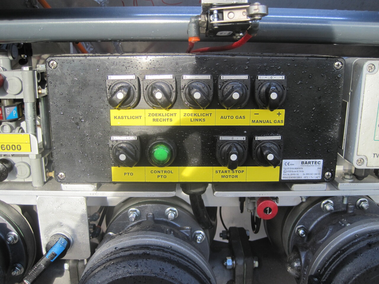 SCANIA G370 - Camión cisterna: foto 3 SCANIA G370 - Camión cisterna: foto 3