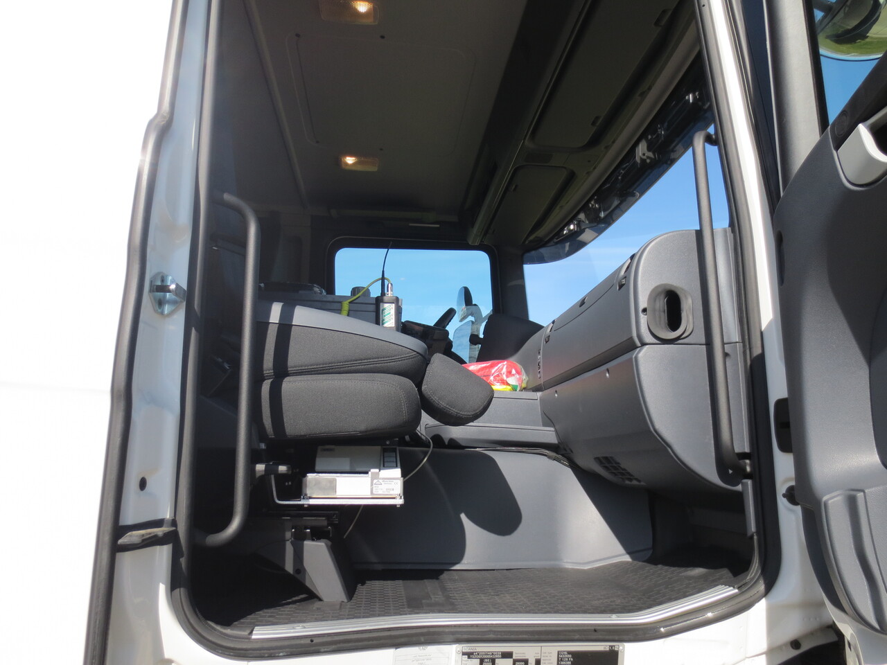 SCANIA G410 - Camión cisterna: foto 4 SCANIA G410 - Camión cisterna: foto 4