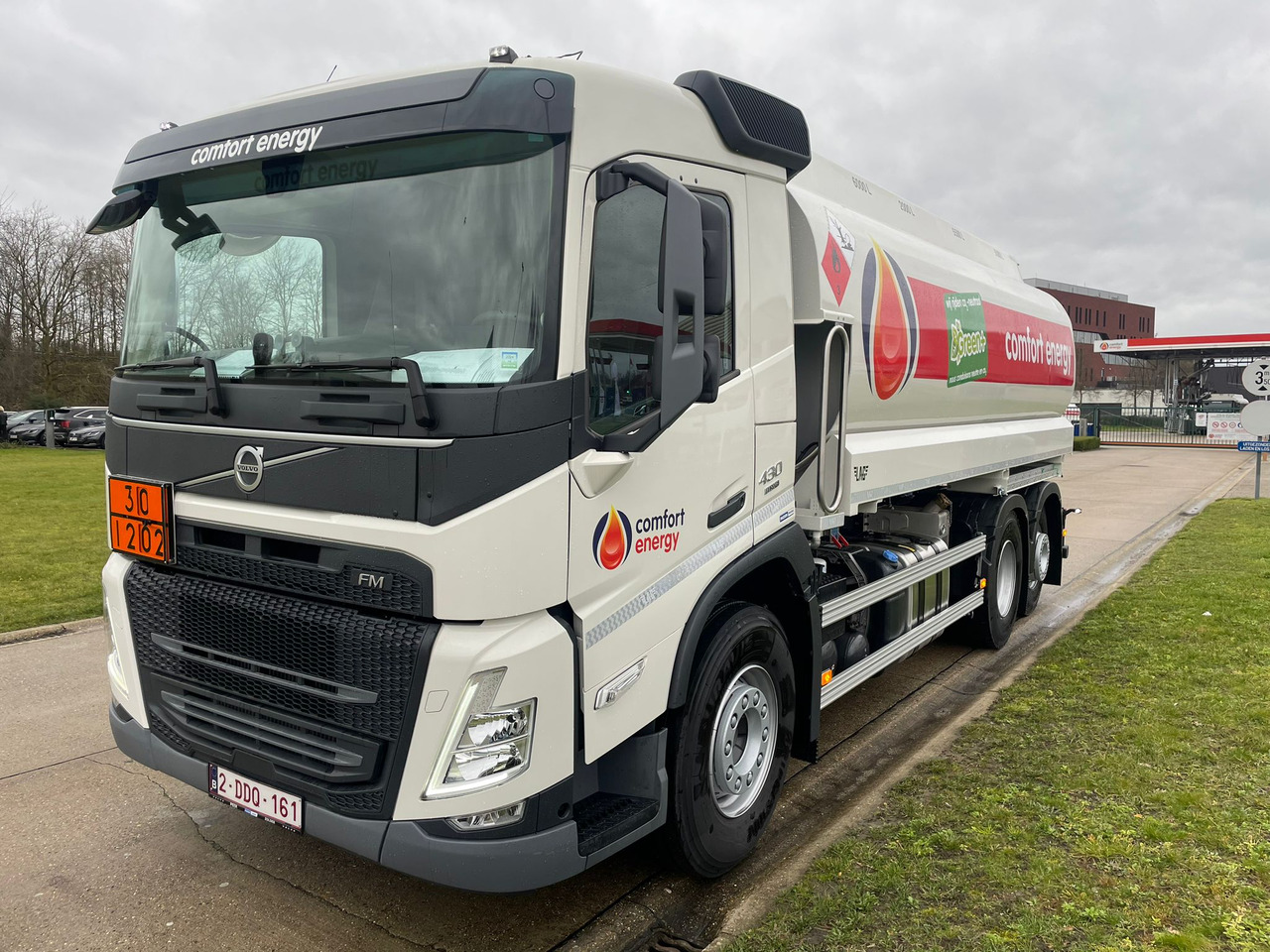 VOLVO FM - Camión cisterna: foto 1 VOLVO FM - Camión cisterna: foto 1