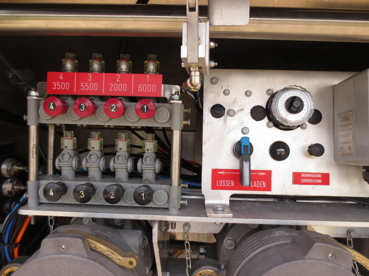 VOLVO FM - Camión cisterna: foto 3 VOLVO FM - Camión cisterna: foto 3