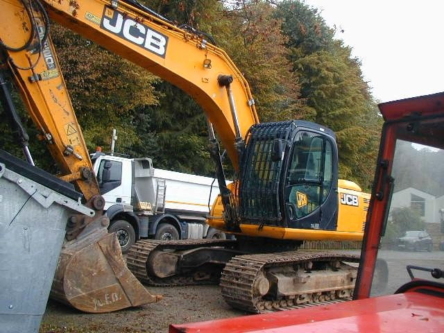 JCB JS220LCT4 - Excavadora de cadenas: foto 3 JCB JS220LCT4 - Excavadora de cadenas: foto 3