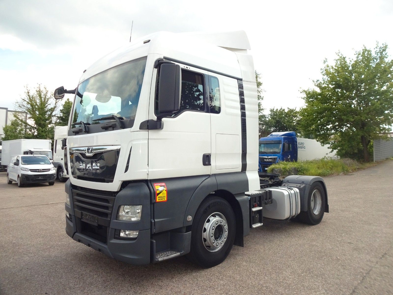 MAN 10 x TGX 18.470, XLX, Intarder, ACC, 2 Tank - Cabeza tractora: foto 3 MAN 10 x TGX 18.470, XLX, Intarder, ACC, 2 Tank - Cabeza tractora: foto 3